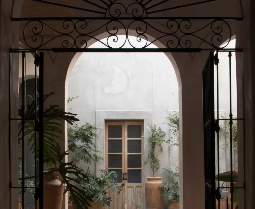 Casa Mucha
